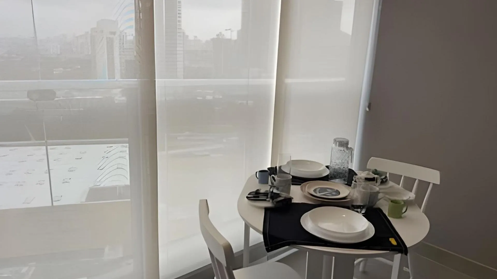 Proximo Ao Metro, Piscina, Areas Sociais, Lojas , Restaurantes, Cafe E Muito Mais... Sao Paulo
